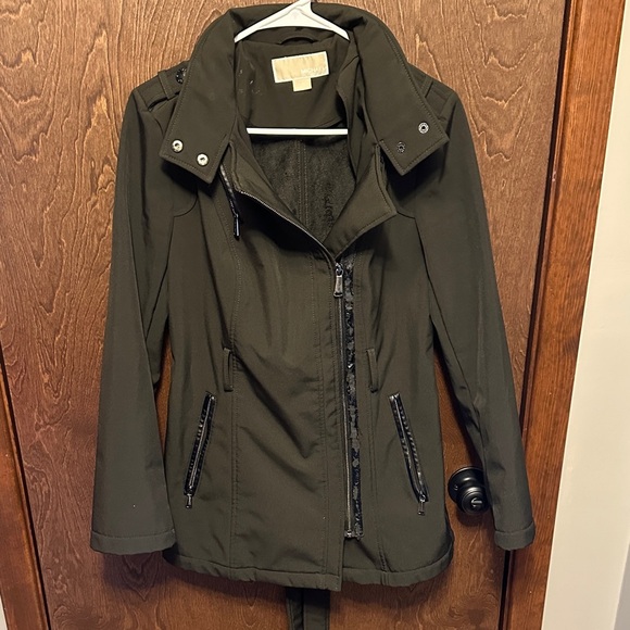 MICHAEL Michael Kors Jackets & Blazers - MICHAEL Michael Kors Black Winter Peacoat multiple pockets and hidden hood - XS